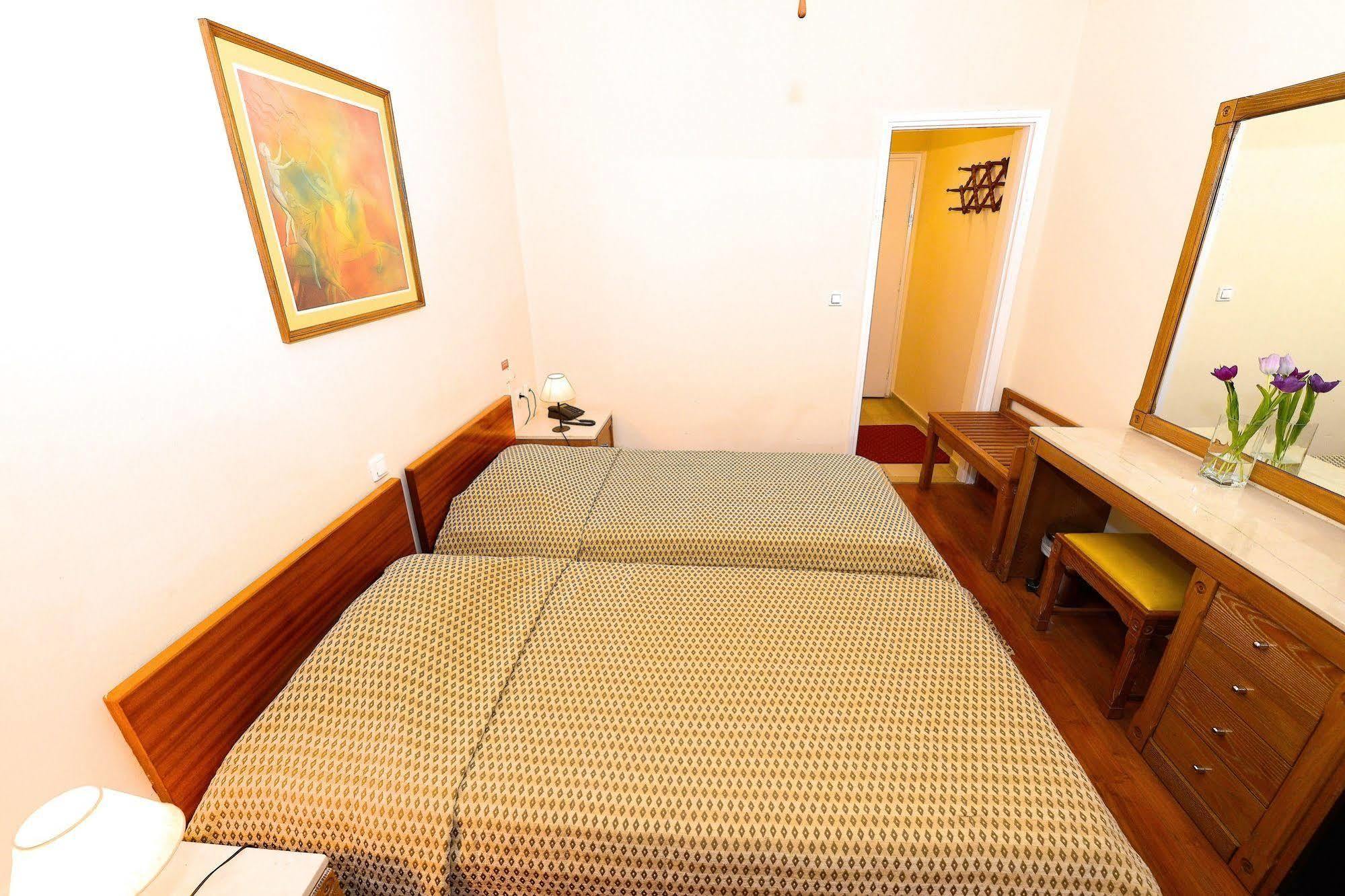 Hotel Dalia Corfu  Eksteriør billede